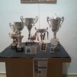 Trofeos de distintas ediciones de la Liga Local de Fútbol Sala de Bolaños